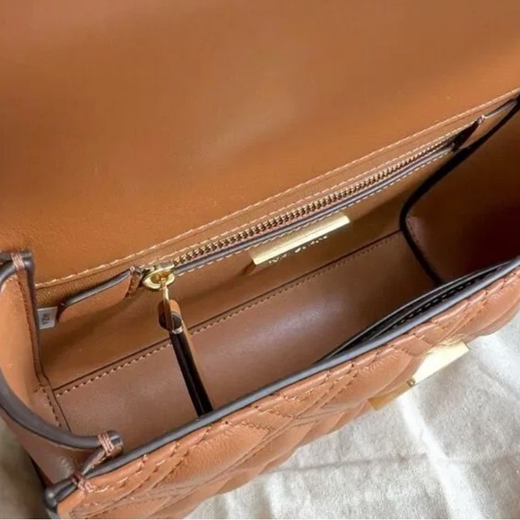 💯 Authentic Brandnew Tory Burch Small Flemming - Picture 9 of 16